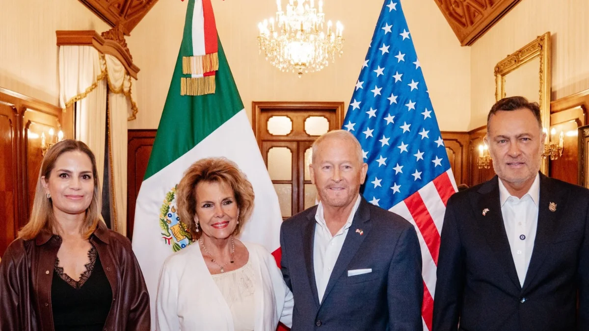 Kuri embajador
